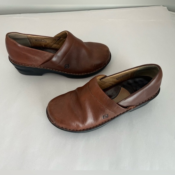 Born Women's Leather Clogs Brown Slip On Shoes Clogs Wedge Size 9 - Picture 6 of 8
